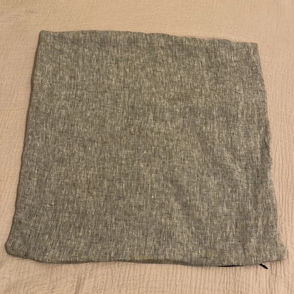 PARACHUTE GRAY LINEN PILLOW COVER 20”20”